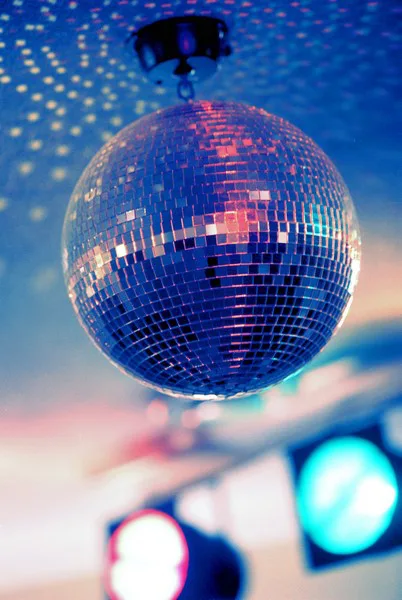 Location: Tanzschule Renz & Partner - Motto: Discofox + Der Kurs für Paare ohne jegliche Tanzerfahrung